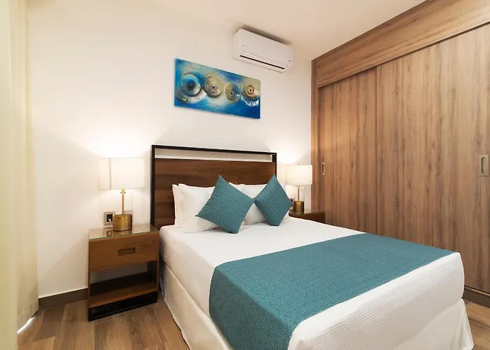 Heaven Aparthotel 4*